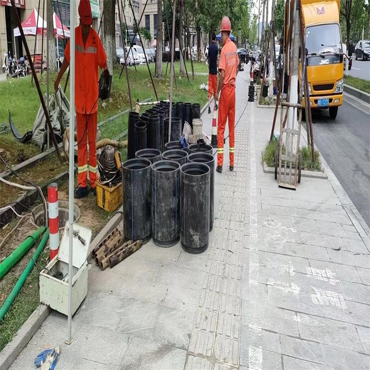 下花园管道短管置换修复